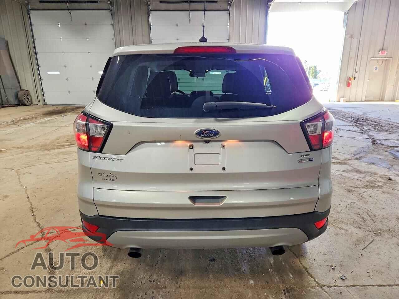 FORD ESCAPE 2017 - 1FMCU9G94HUC35849