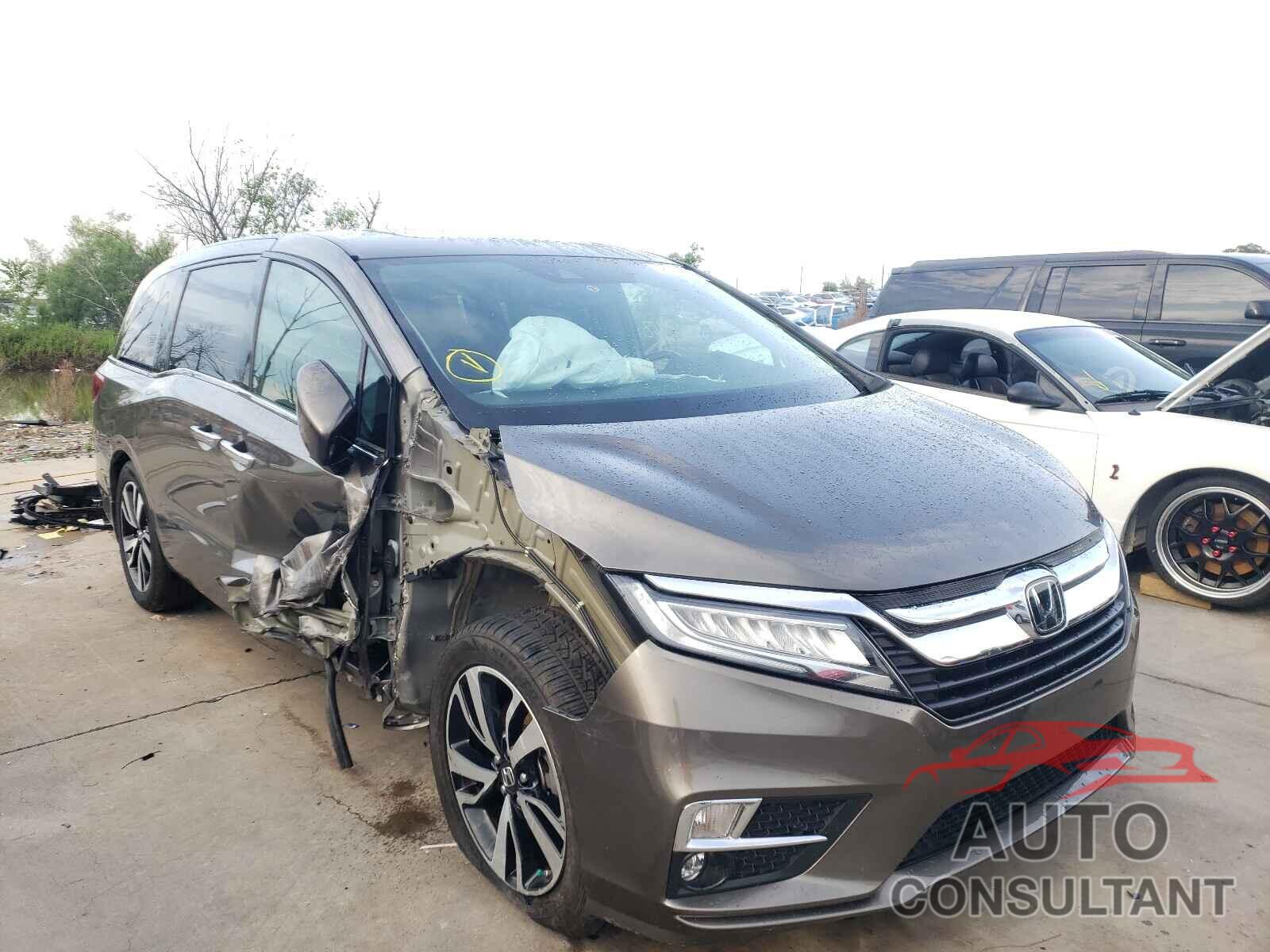 HONDA ODYSSEY 2018 - 5FNRL6H91JB018983