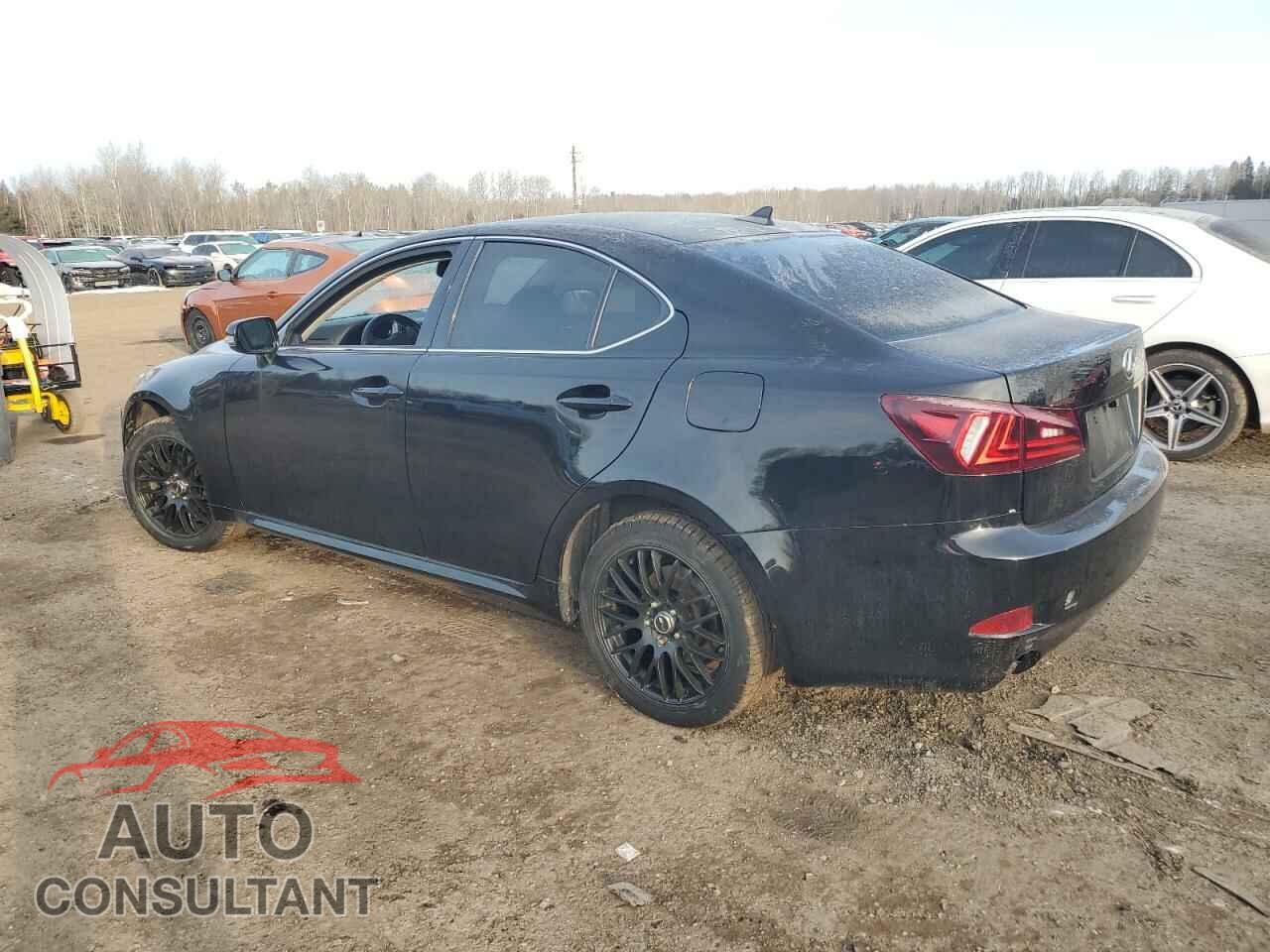 LEXUS IS 2011 - JTHCF5C22B5048223