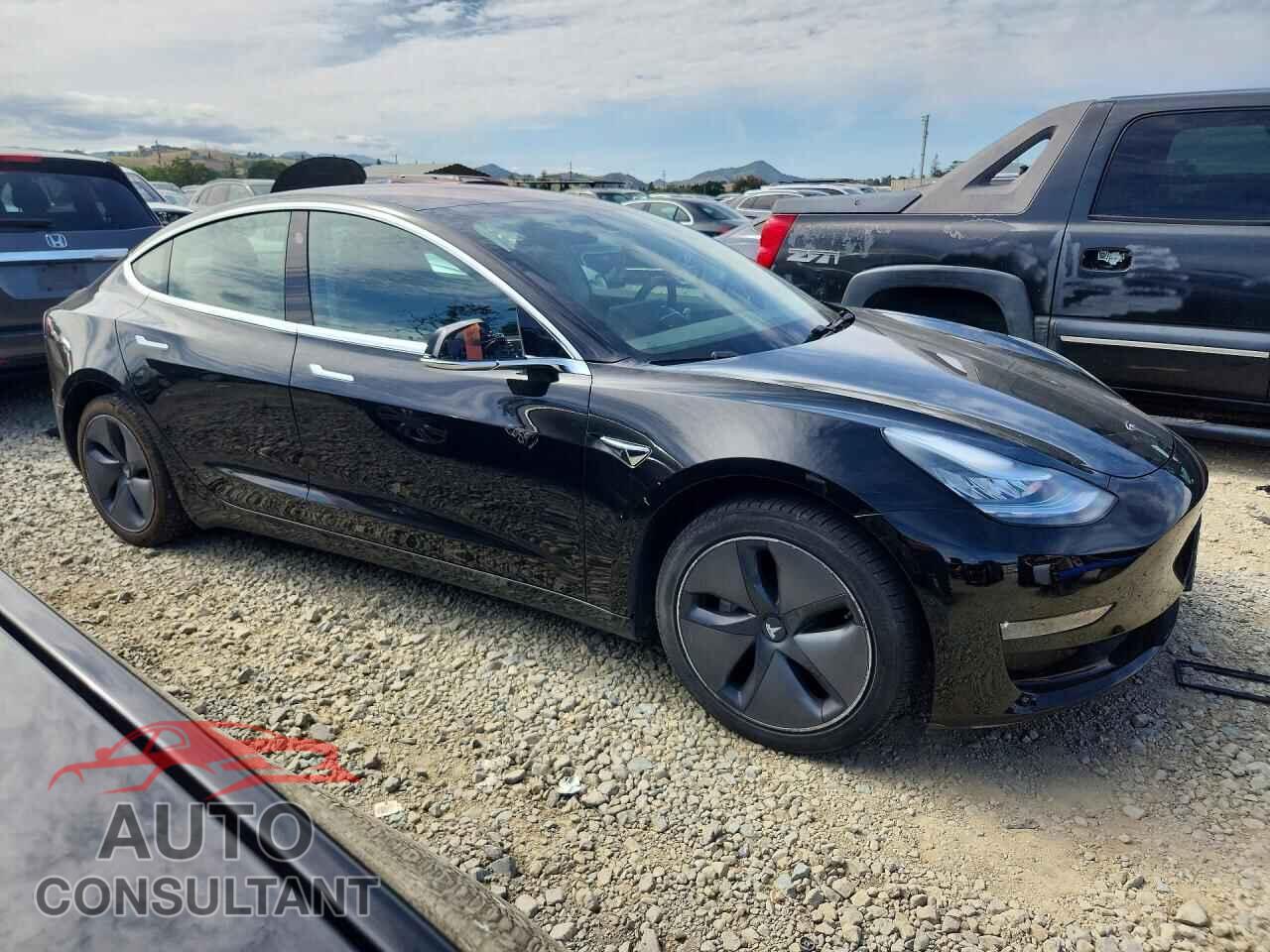 TESLA MODEL 3 2018 - 5YJ3E1EB5JF113086