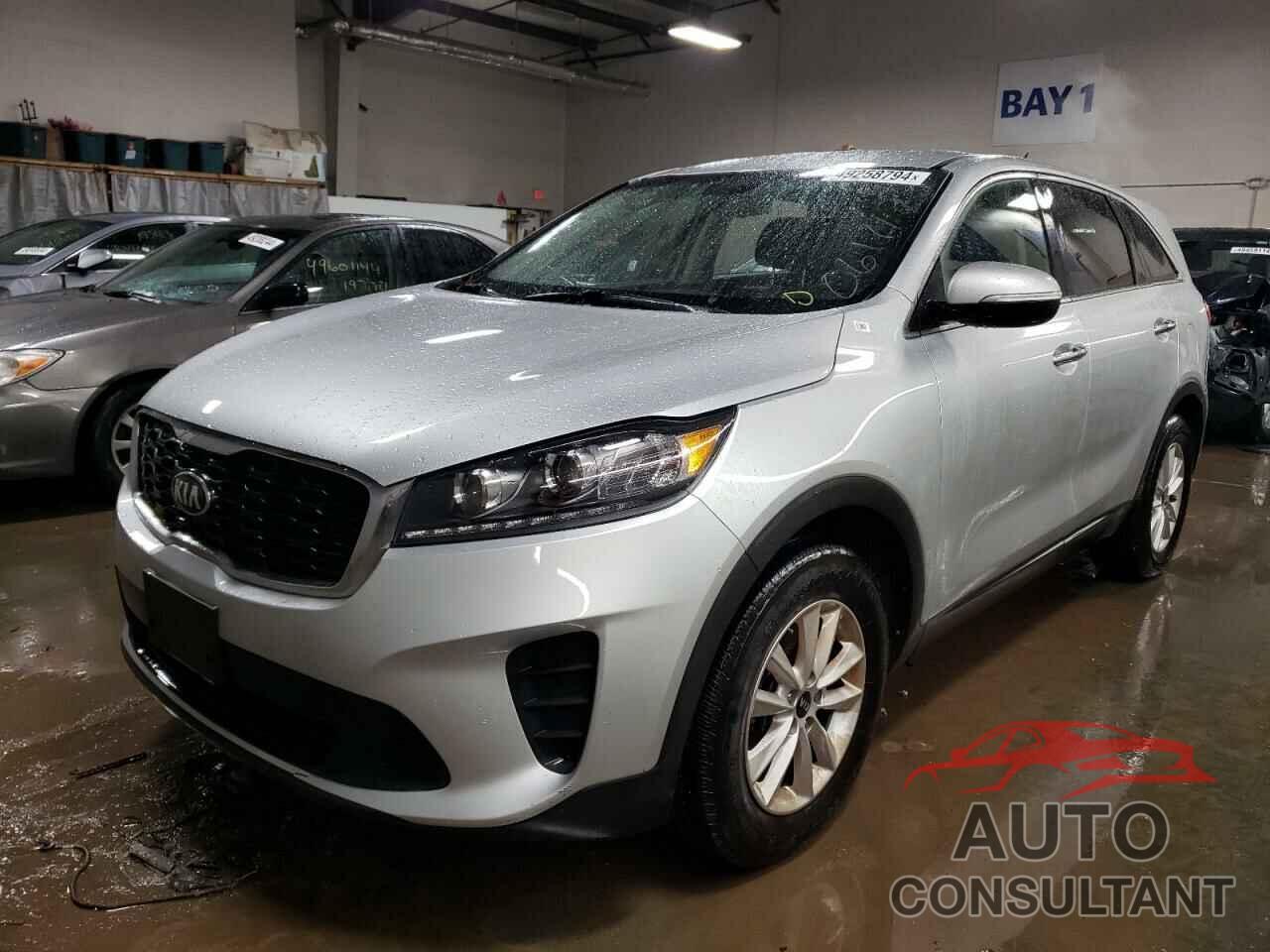 KIA SORENTO 2019 - 5XYPG4A37KG500342