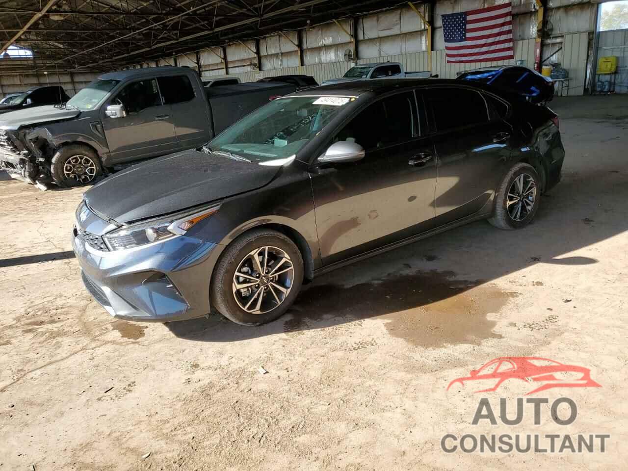 KIA FORTE 2023 - 3KPF24AD1PE650132
