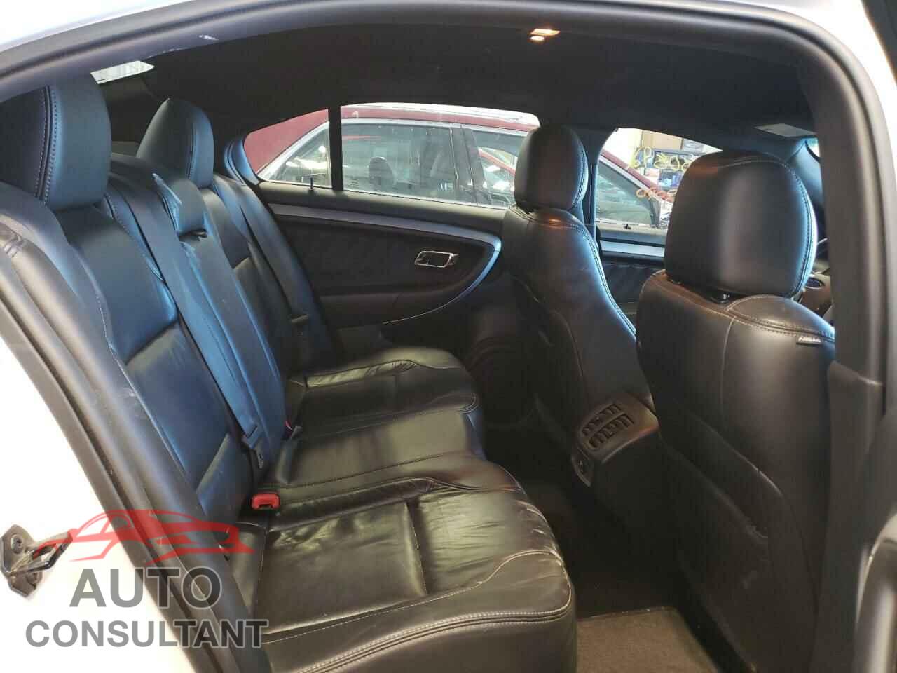 FORD TAURUS 2016 - 1FAHP2E82GG122908
