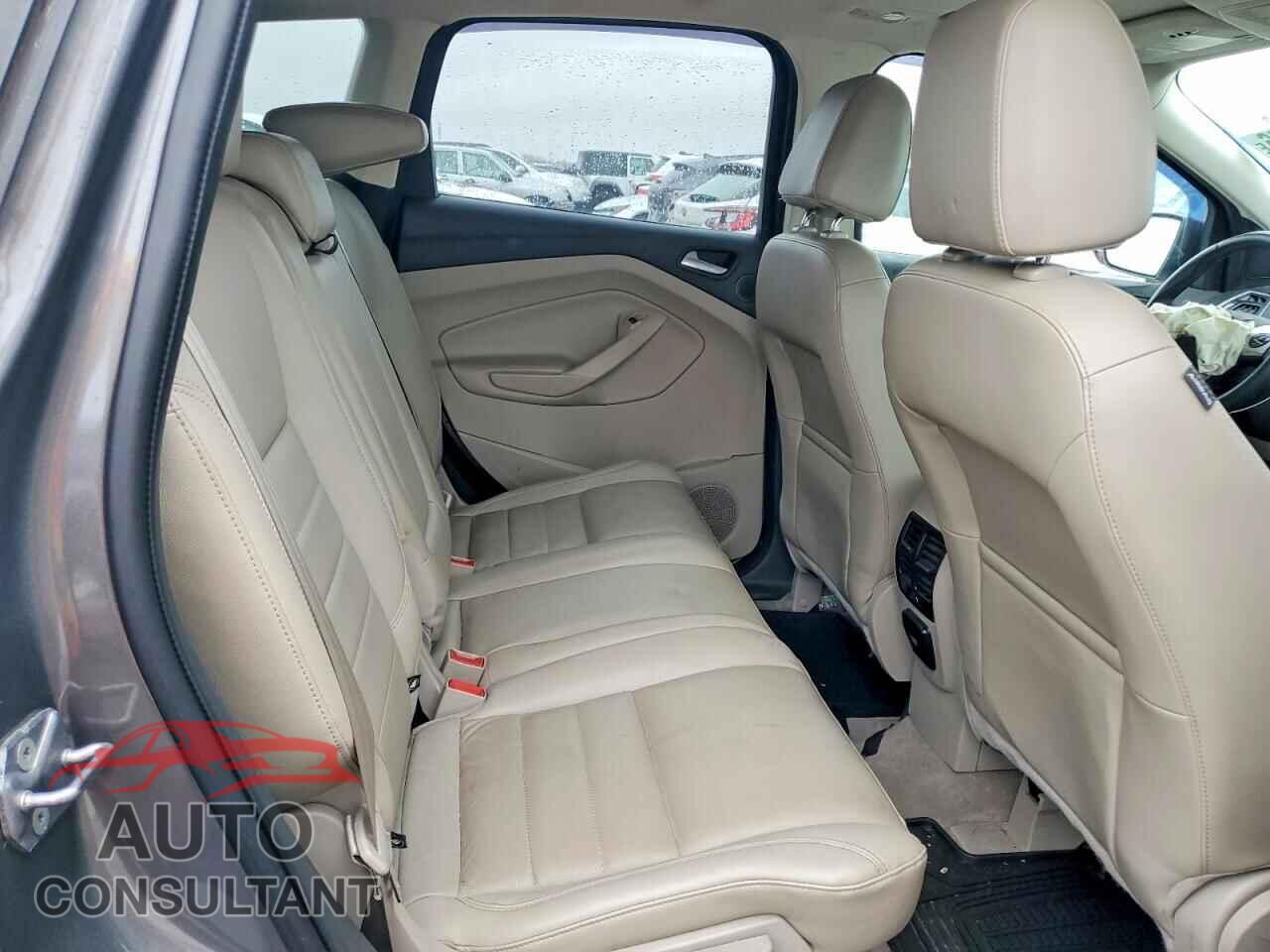 FORD ESCAPE 2013 - 1FMCU9HX7DUA28038