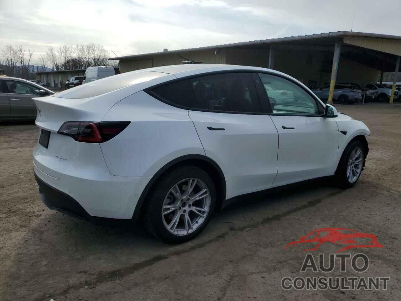 TESLA MODEL Y 2021 - 5YJYGDEEXMF063219