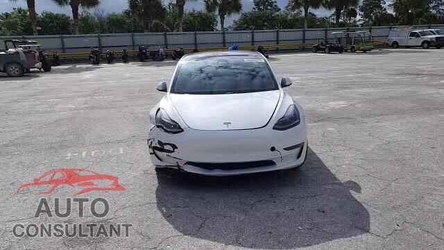 TESLA MODEL 3 2021 - 5YJ3E1EA9MF029719