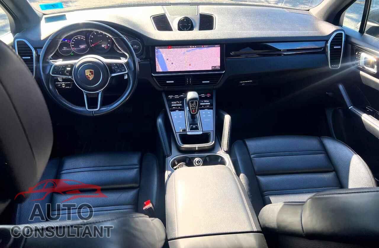 PORSCHE CAYENNE 2020 - WP1AA2AY4LDA09748