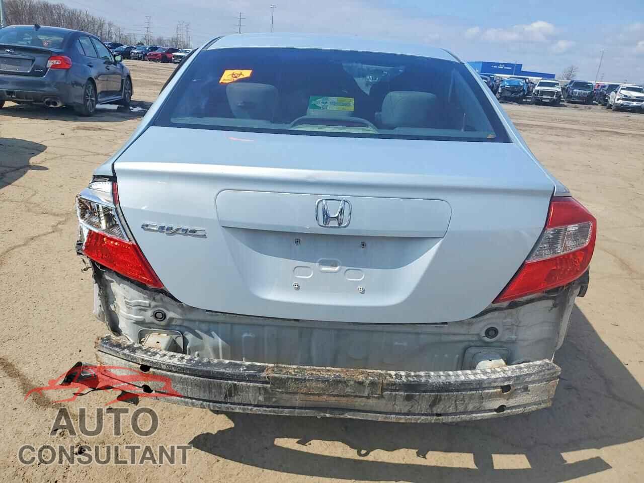 HONDA CIVIC 2012 - 2HGFB2F58CH596026