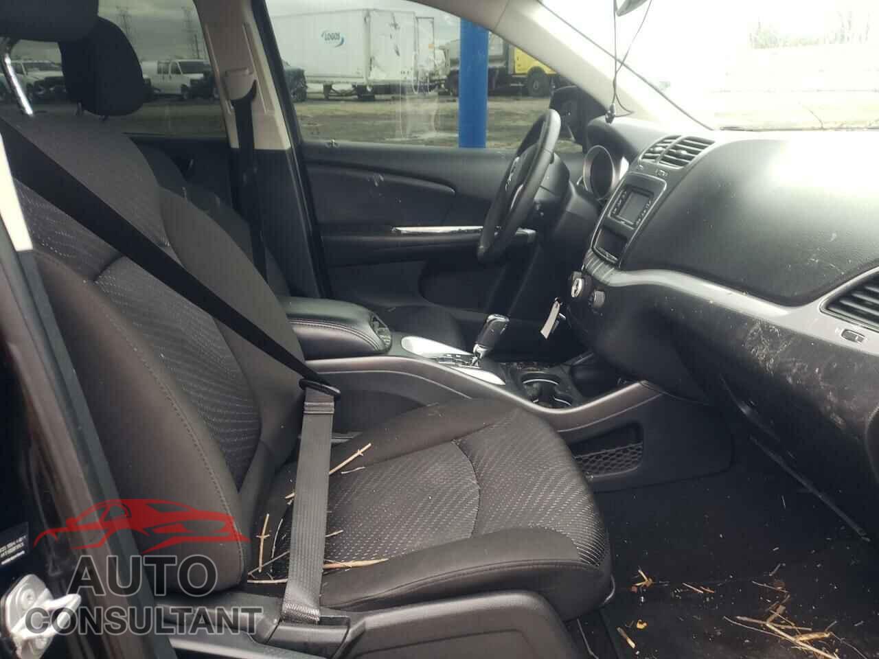 DODGE JOURNEY 2018 - 3C4PDCAB4JT535745