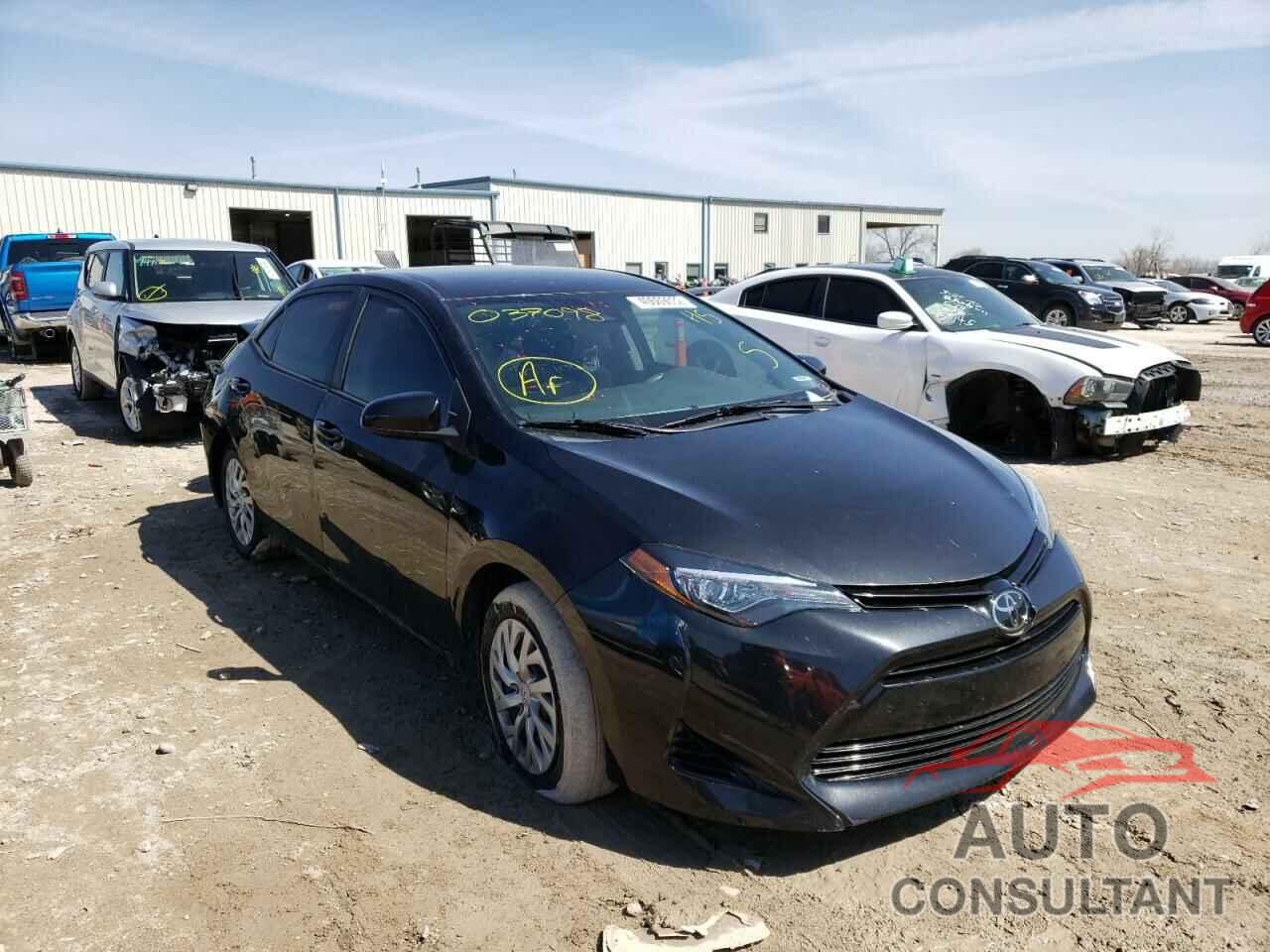 TOYOTA COROLLA 2018 - 2T1BURHE5JC037098