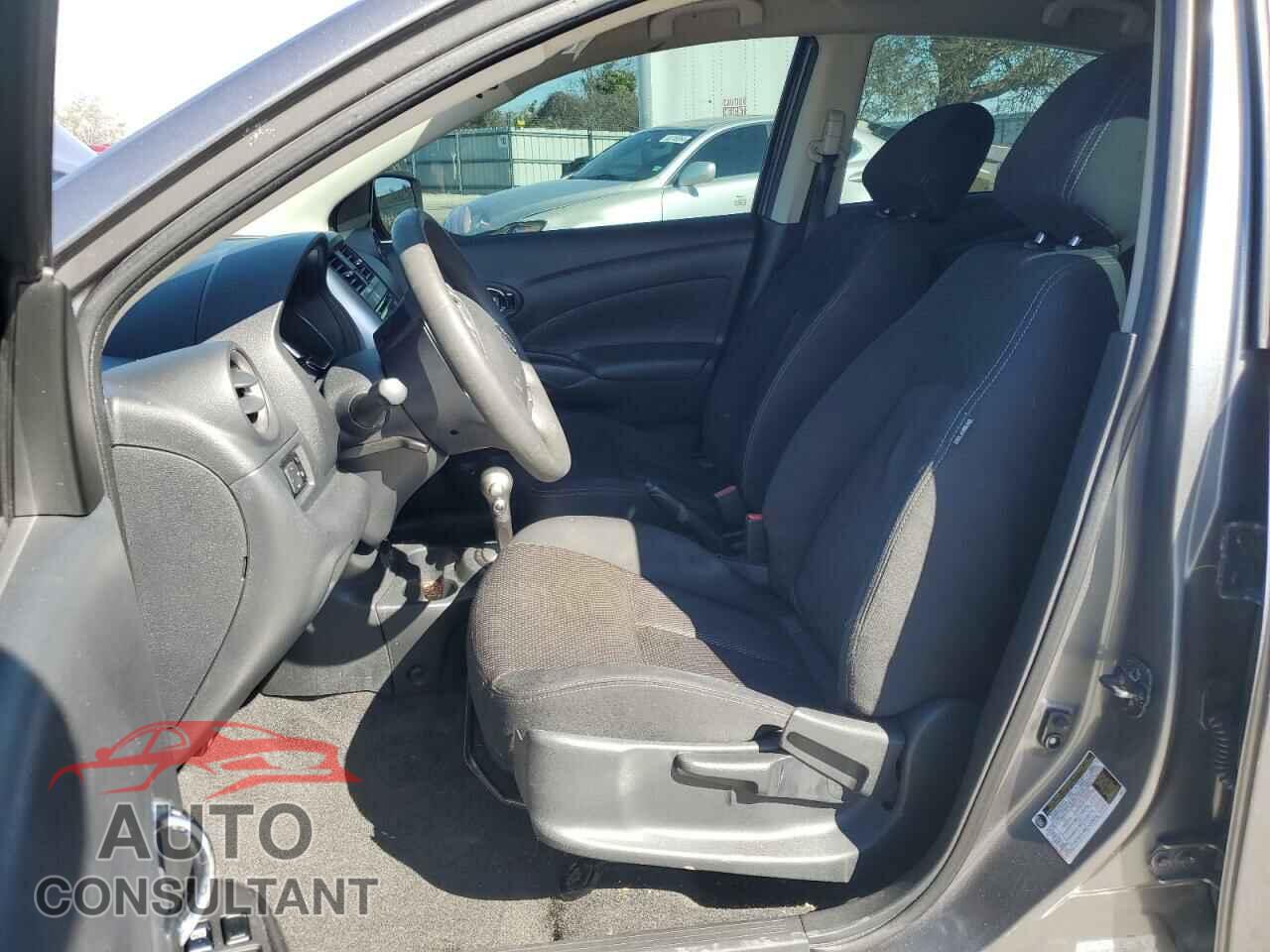 NISSAN VERSA 2017 - 3N1CN7AP6HL829837