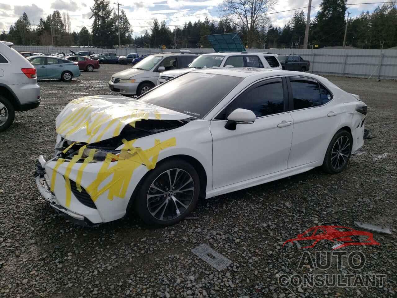 TOYOTA CAMRY 2018 - JTNB11HK5J3018362