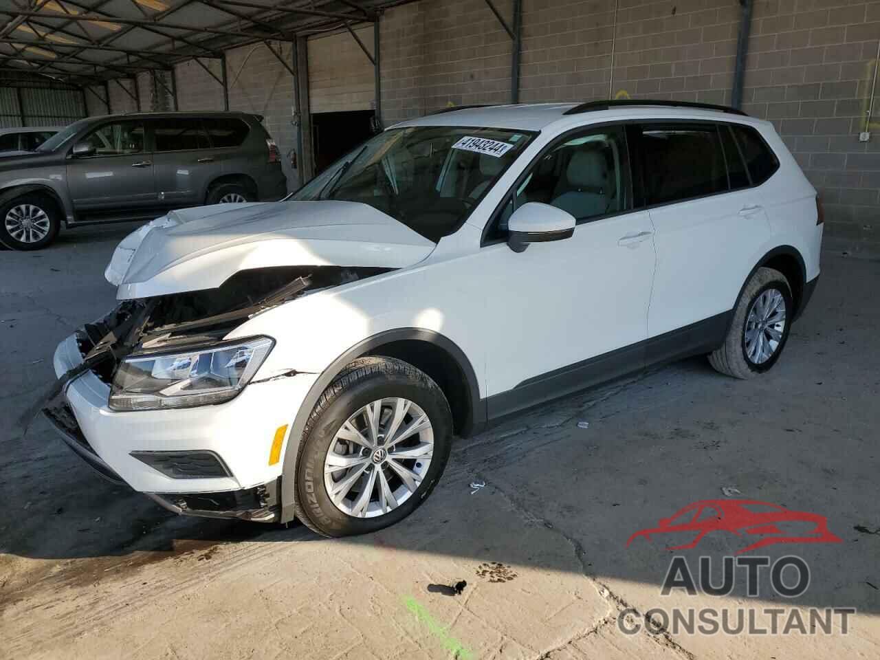 VOLKSWAGEN TIGUAN 2020 - 3VV1B7AX0LM105398