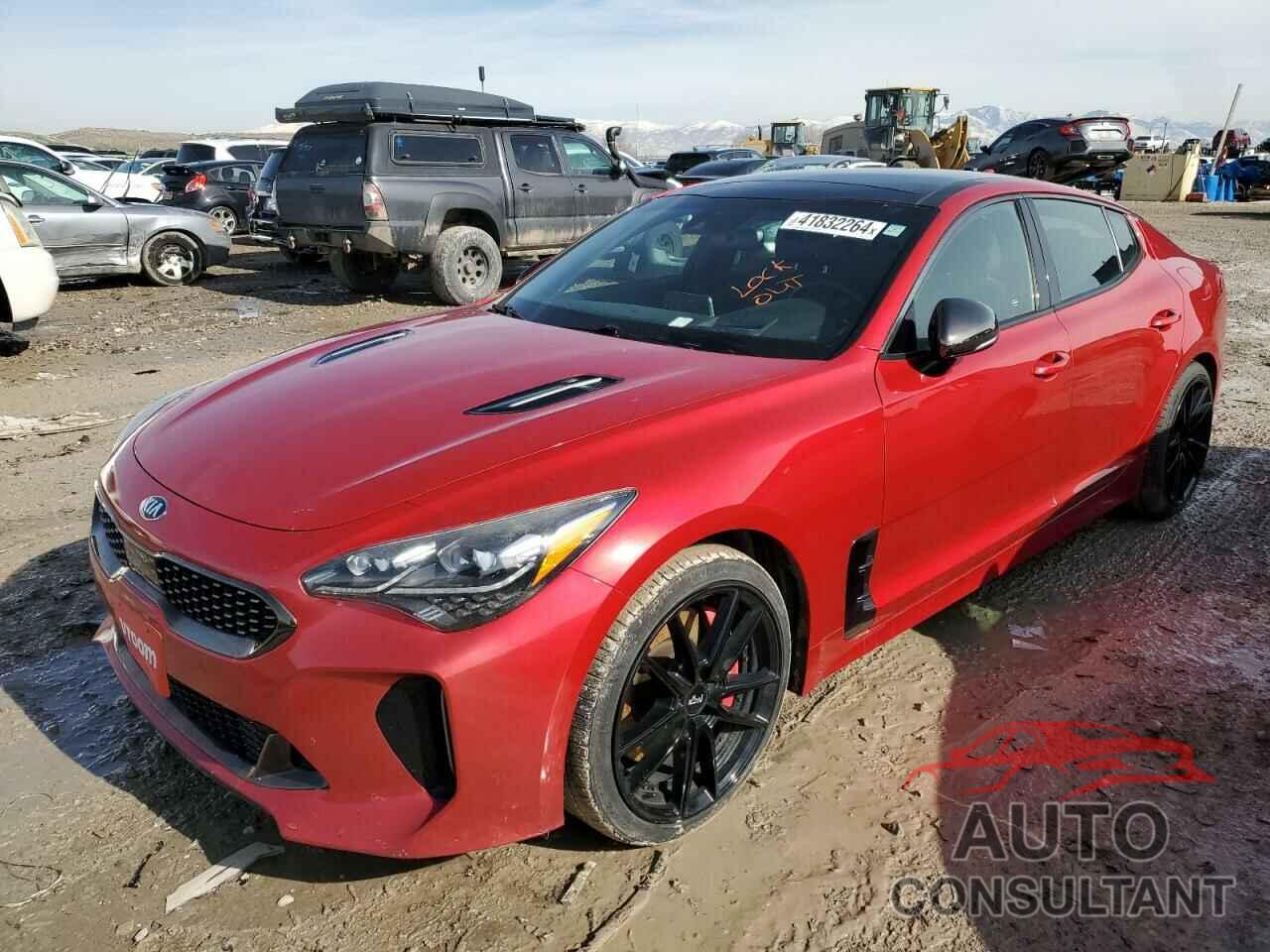 KIA STINGER 2018 - KNAE55LC0J6028483