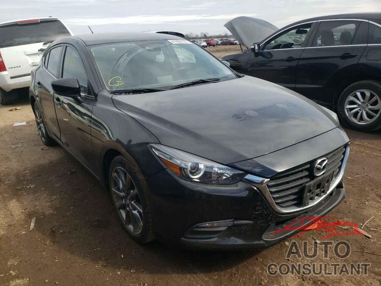 MAZDA 3 2018 - 3MZBN1L32JM192846