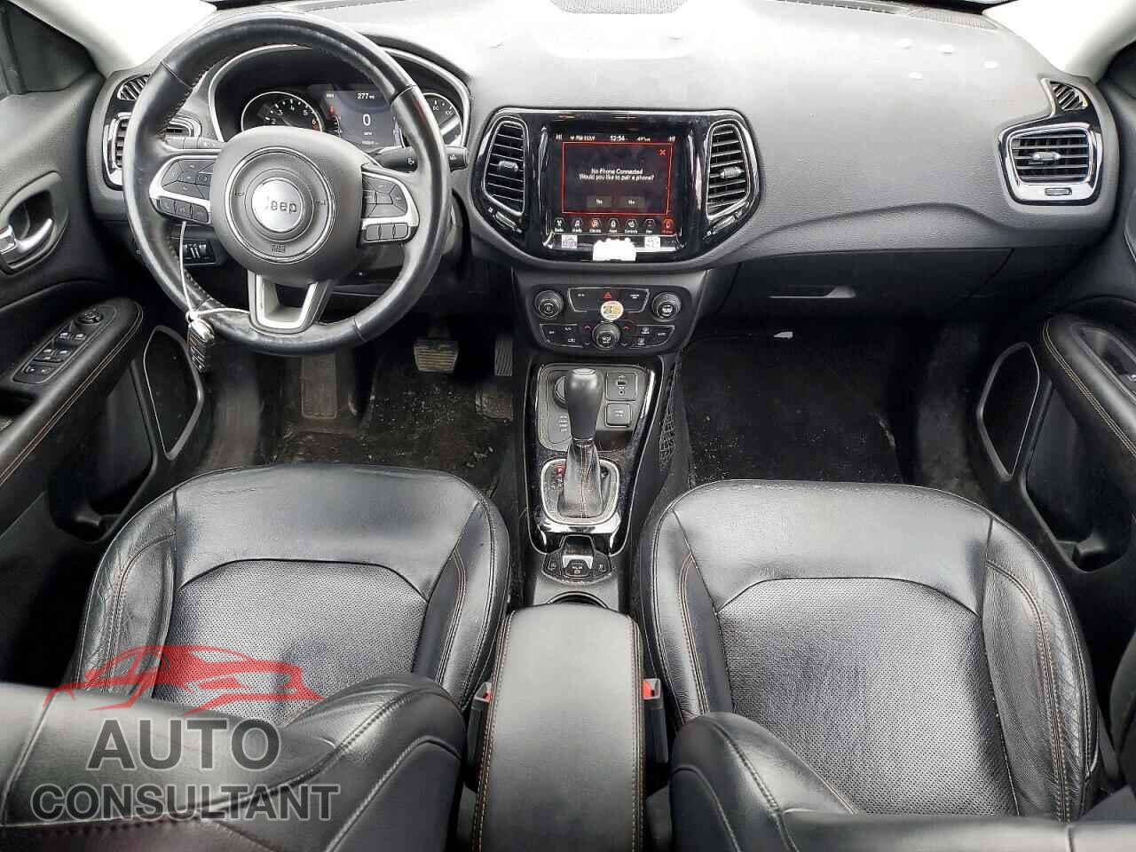 JEEP COMPASS 2018 - 3C4NJDCB8JT116932