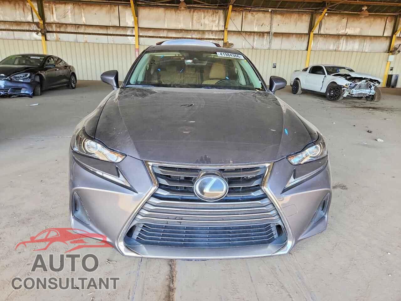 LEXUS IS 300 2020 - JTHAA1D22L5106586