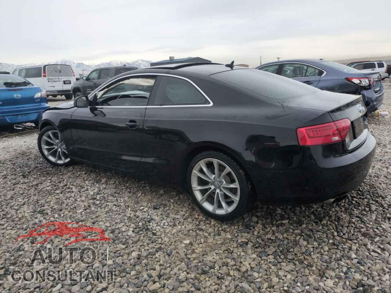 AUDI A5 2013 - WAUVFAFR8DA000910