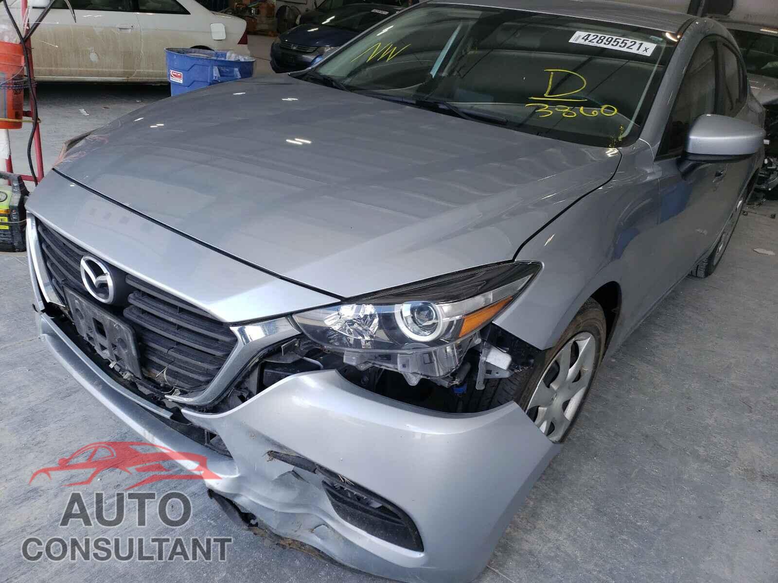 MAZDA 3 2017 - 3MZBN1U79HM123860