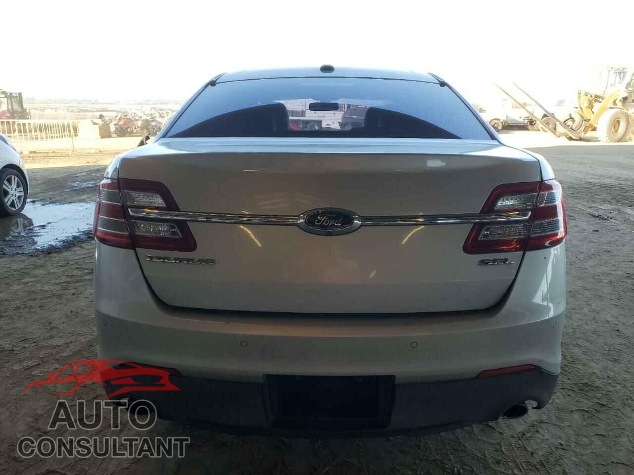 FORD TAURUS 2014 - 1FAHP2E84EG176787