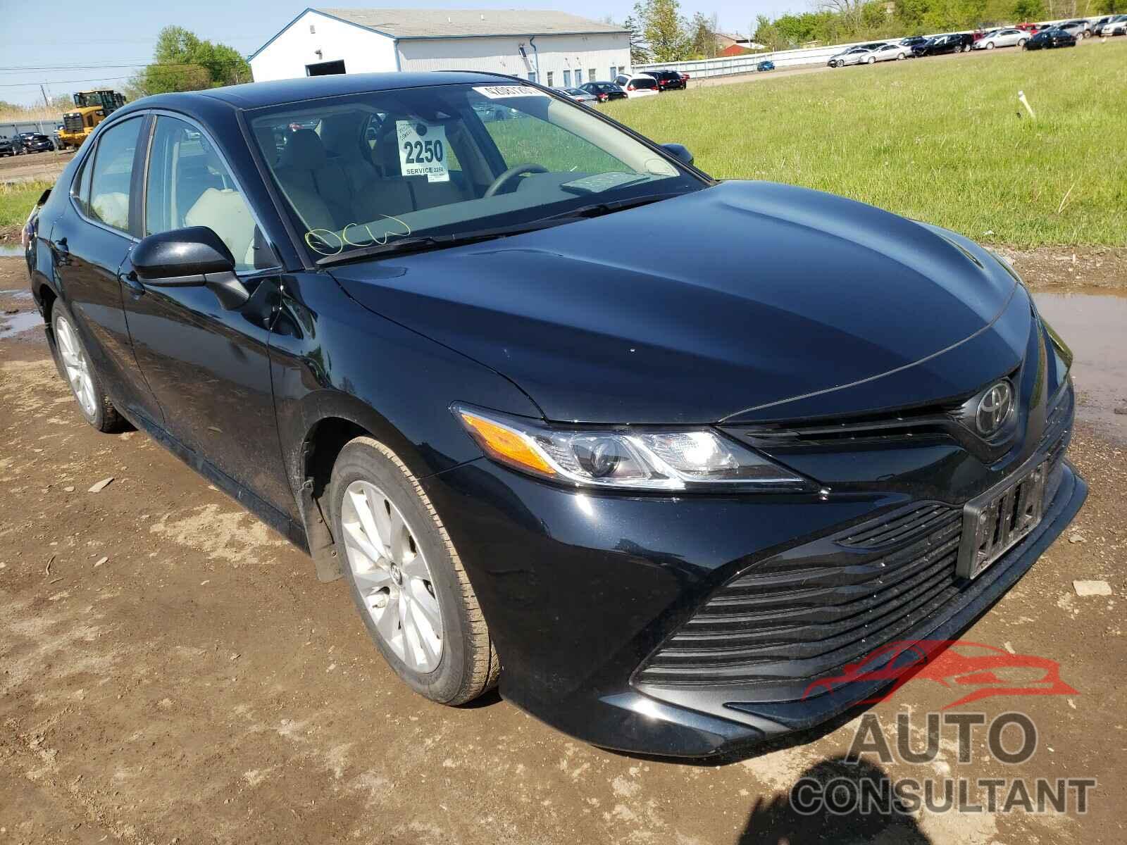 2019 CAMRY TOYOTA