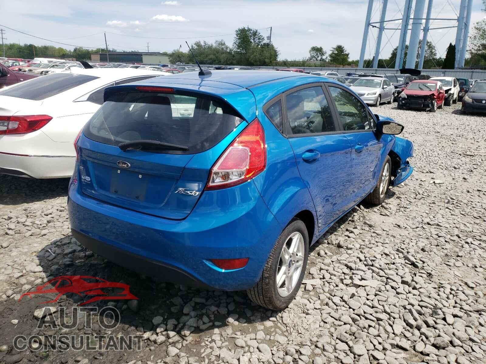 FORD FIESTA 2017 - 3FADP4EJ7HM168870
