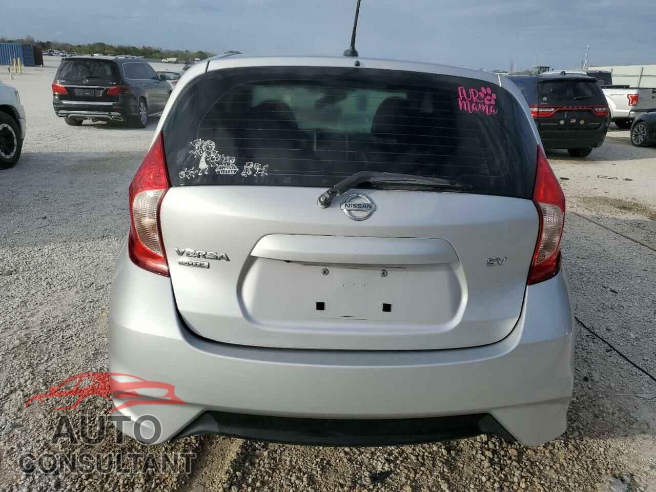 NISSAN VERSA 2017 - 3N1CE2CP3HL354521