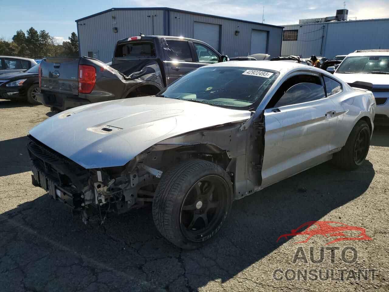 FORD MUSTANG 2019 - 1FA6P8TH0K5186141