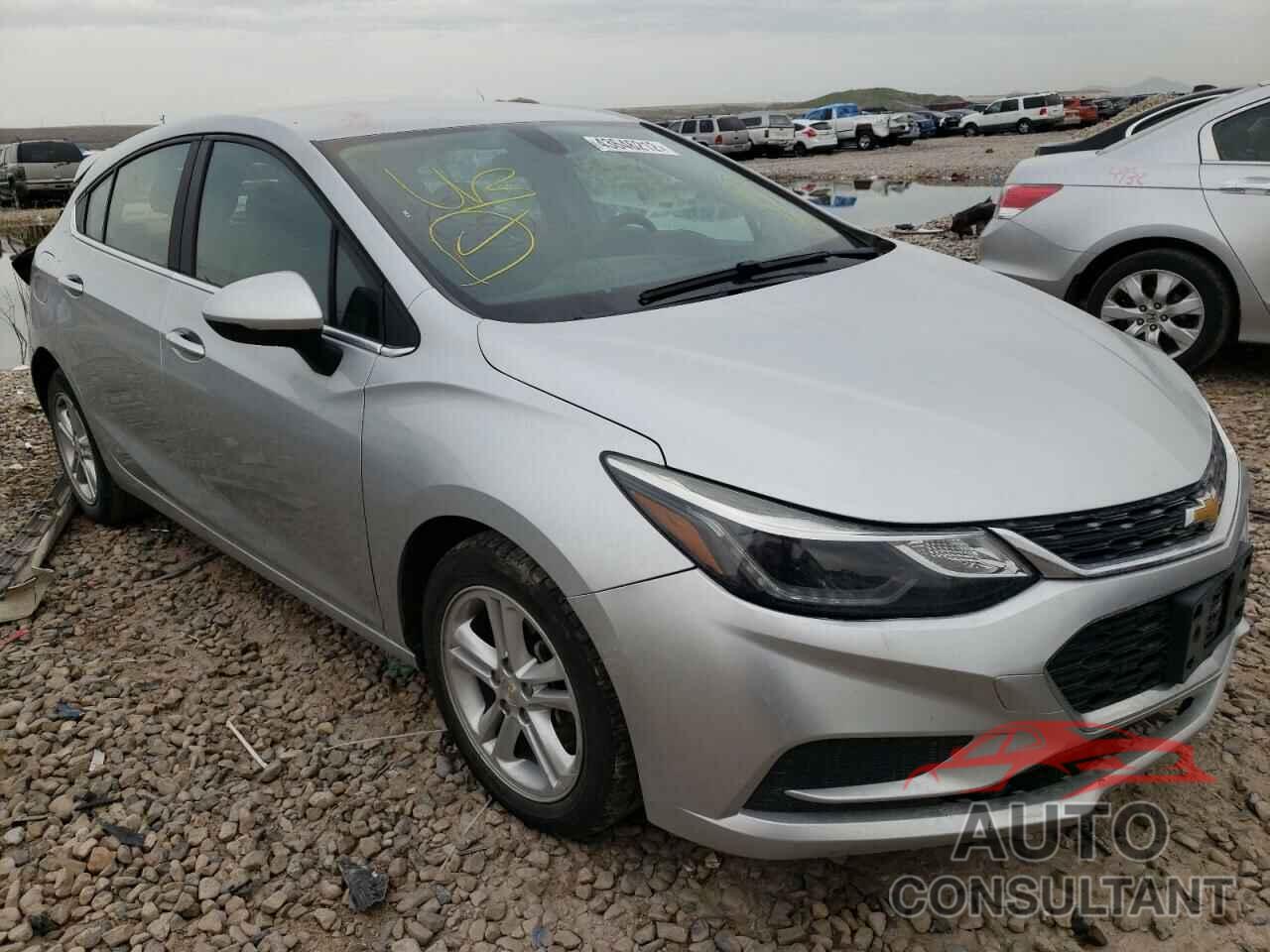 CHEVROLET CRUZE 2018 - 3G1BE6SMXJS541556