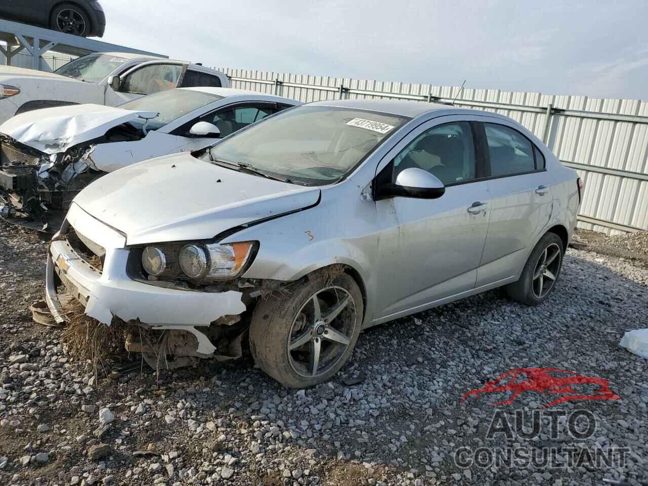 CHEVROLET SONIC 2016 - 1G1JA5SH4G4121031