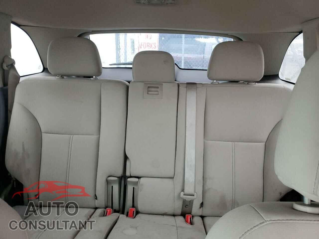 FORD EDGE 2011 - 2FMDK3GC3BBB11670