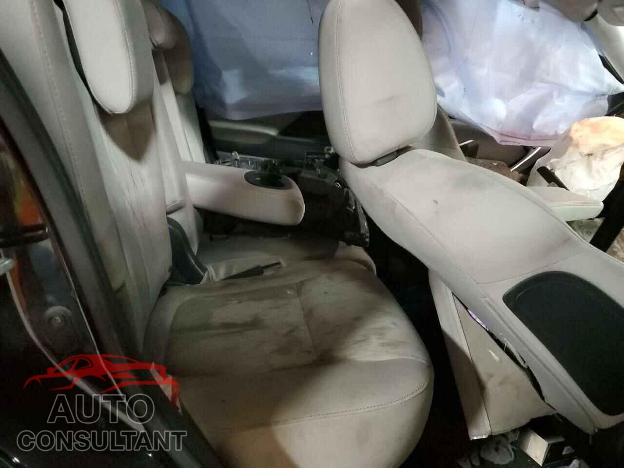 MITSUBISHI ECLIPSE 2019 - JA4AT5AA1KZ000730