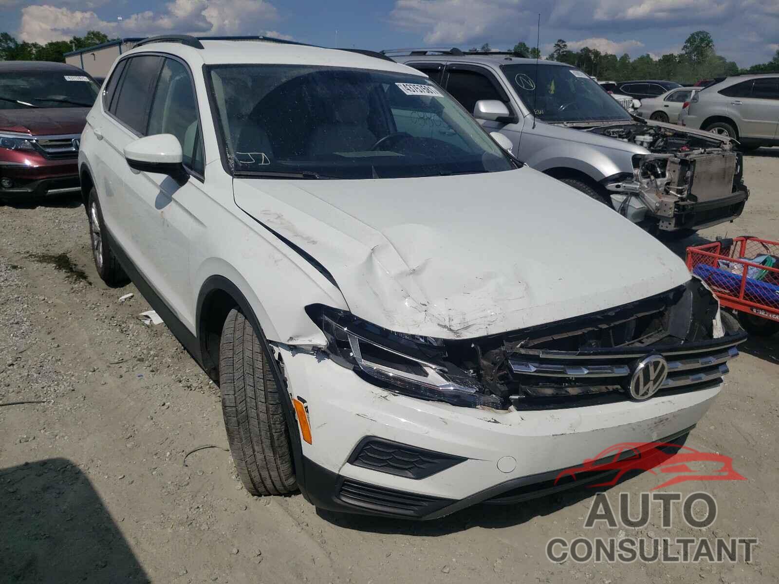 VOLKSWAGEN TIGUAN 2018 - 3VV2B7AX8JM107546