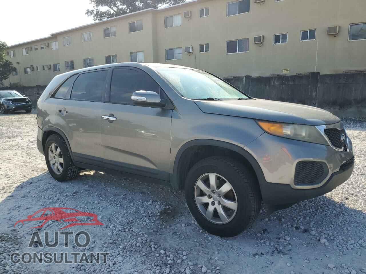 KIA SORENTO 2012 - 5XYKT3A12CG231733