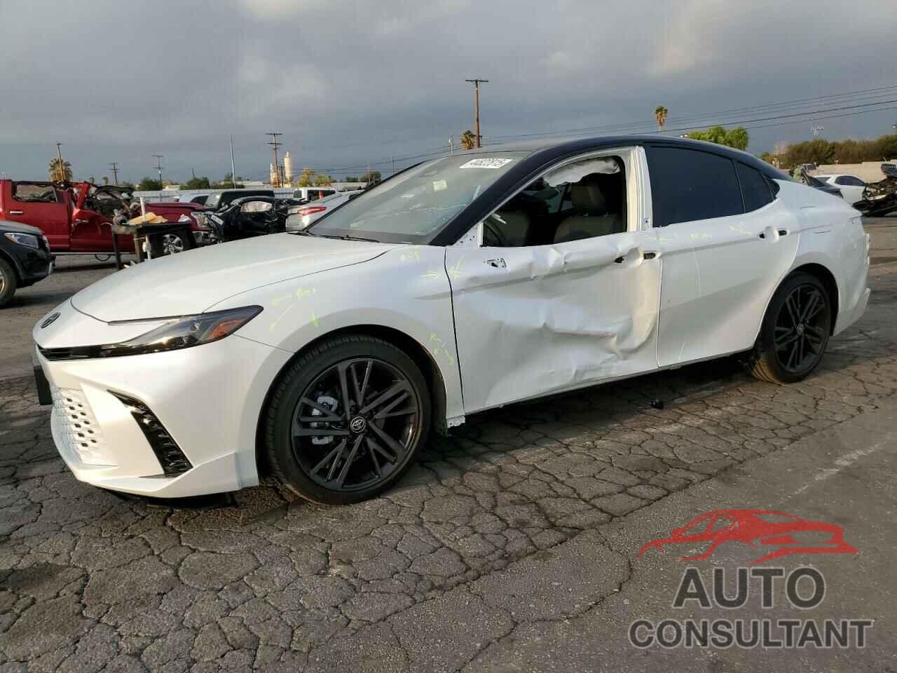 TOYOTA CAMRY 2025 - 4T1DAACK5SU067167
