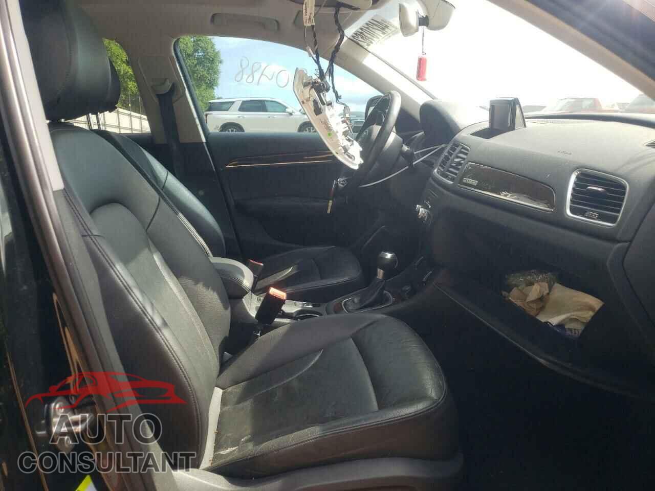 AUDI Q3 2016 - WA1GFCFS6GR004805