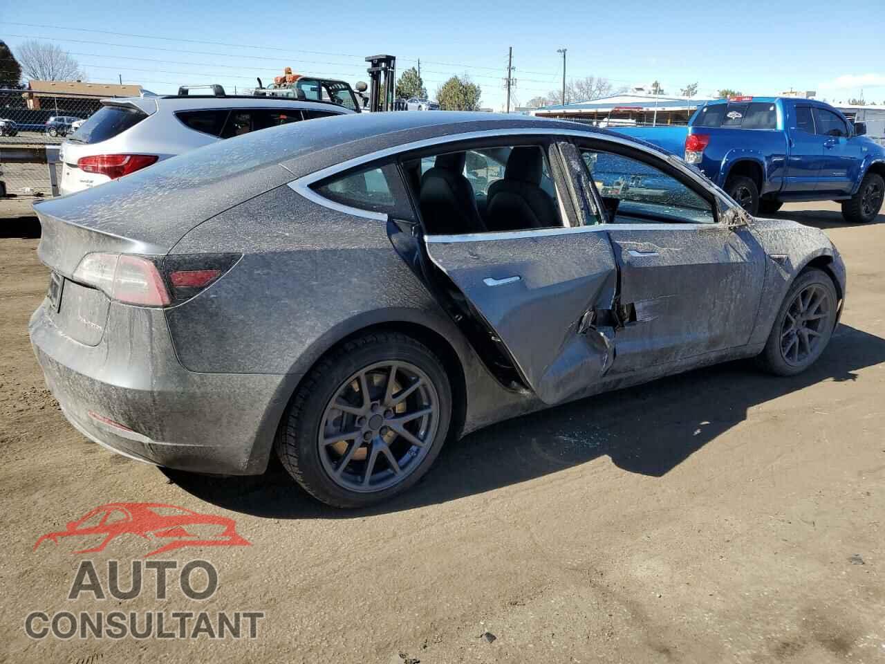 TESLA MODEL 3 2020 - 5YJ3E1EB8LF628277