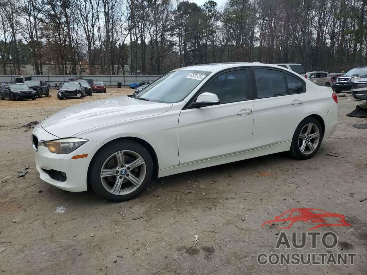 BMW 3 SERIES 2013 - WBA3A5C52DF453129