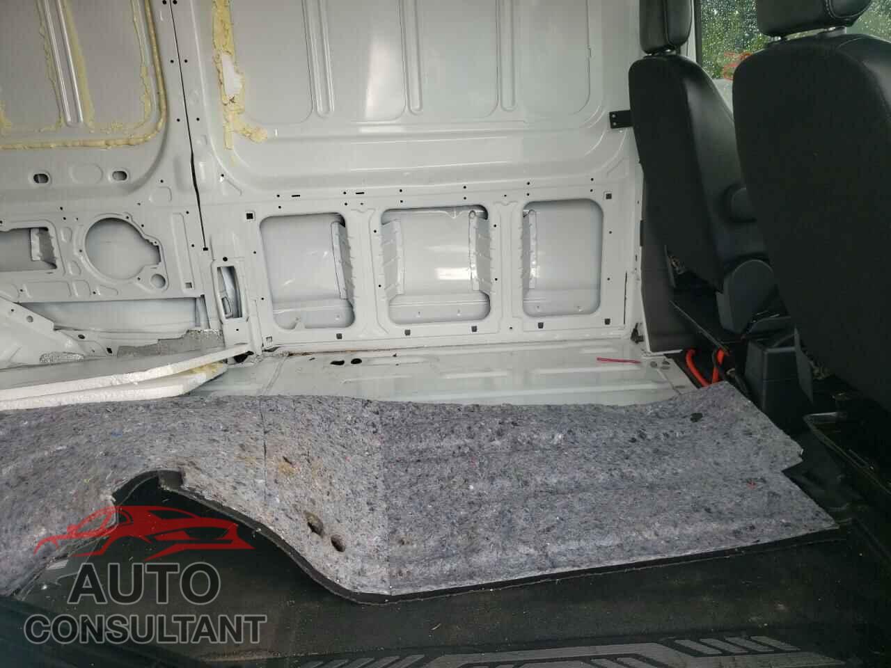 FORD TRANSIT 2020 - 1FTBR3X88LKB35540