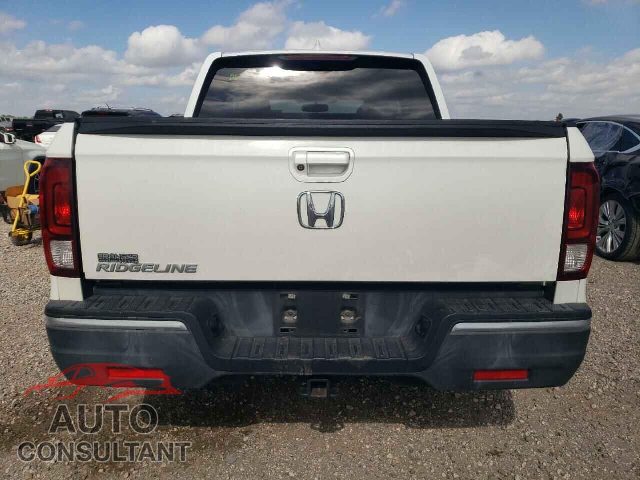 HONDA RIDGELINE 2017 - 5FPYK2F62HB009761