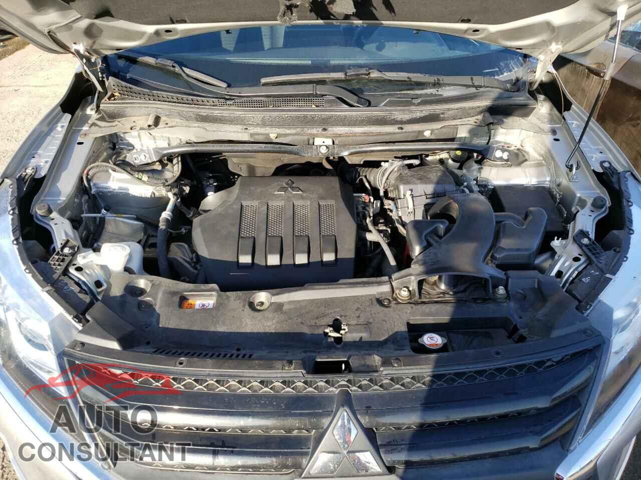 MITSUBISHI ECLIPSE 2018 - JA4AT4AA0JZ070485