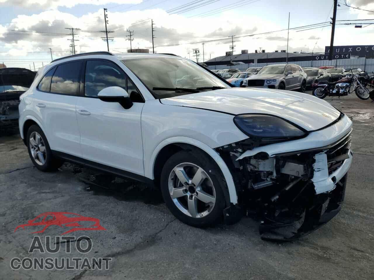 PORSCHE CAYENNE 2024 - WP1AA2AY5RDA12912