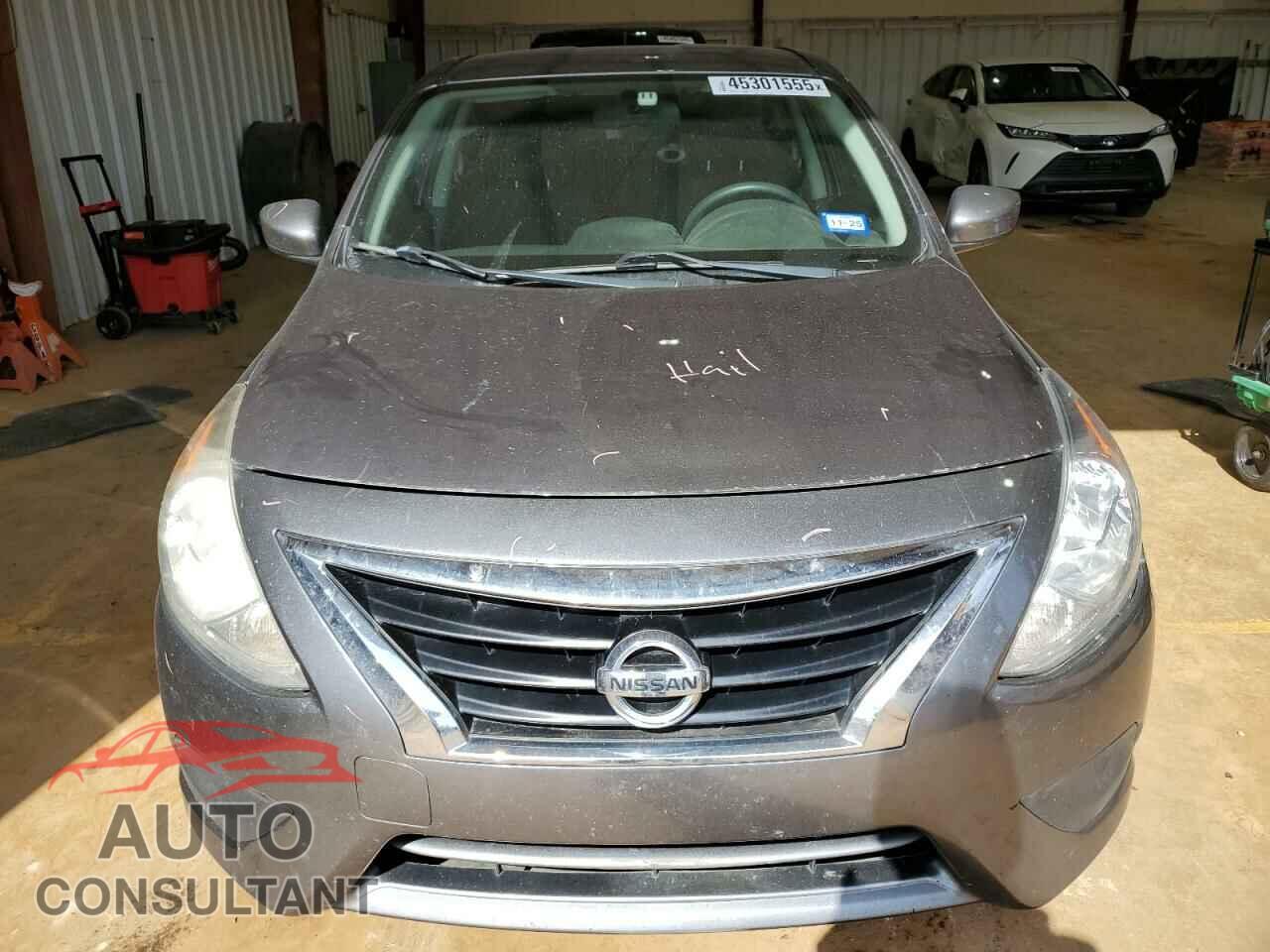 NISSAN VERSA 2019 - 3N1CN7AP3KL840740