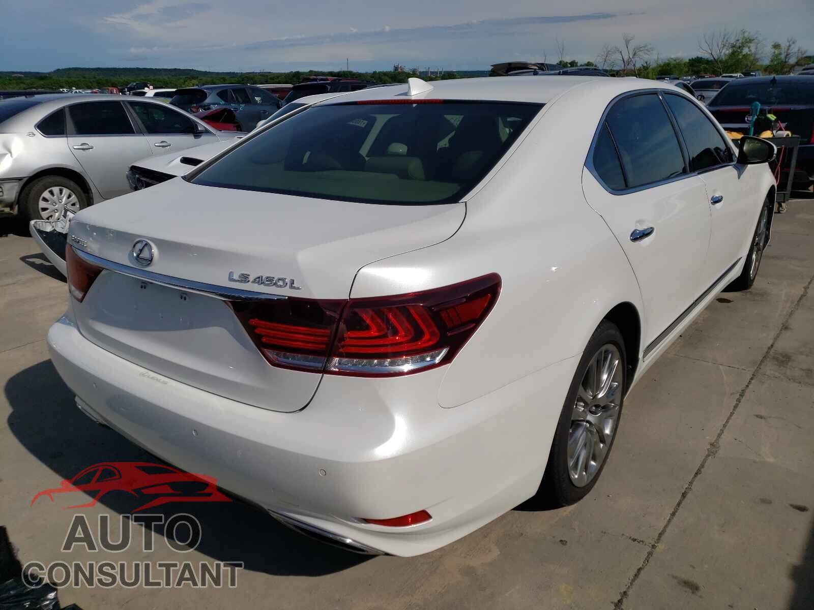 LEXUS LS460 2017 - JTHGL5EF1H5057627