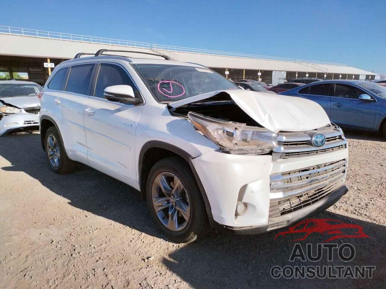 TOYOTA HIGHLANDER 2019 - 5TDDGRFH1KS063882
