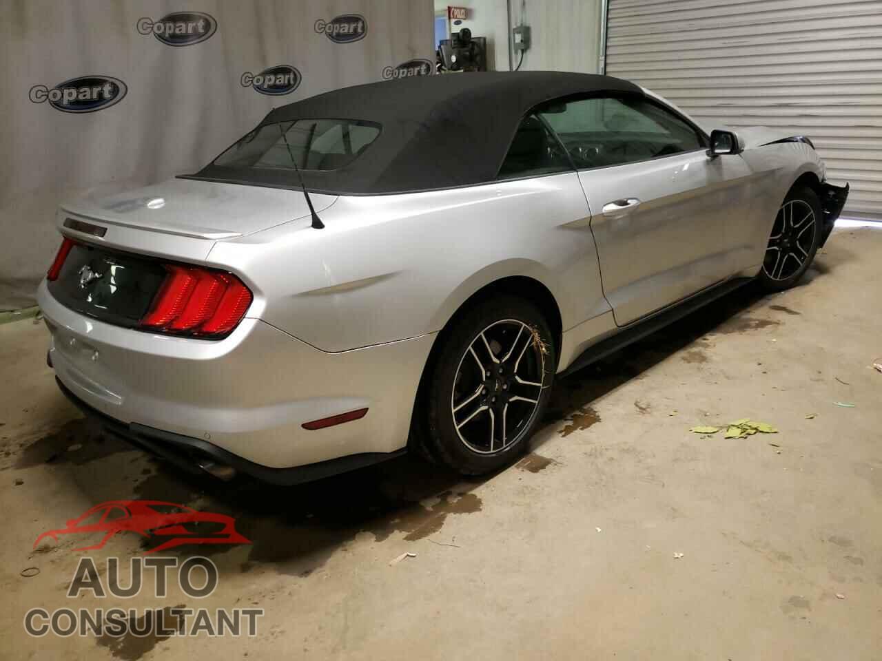 FORD MUSTANG 2018 - 1FATP8UH5J5143205