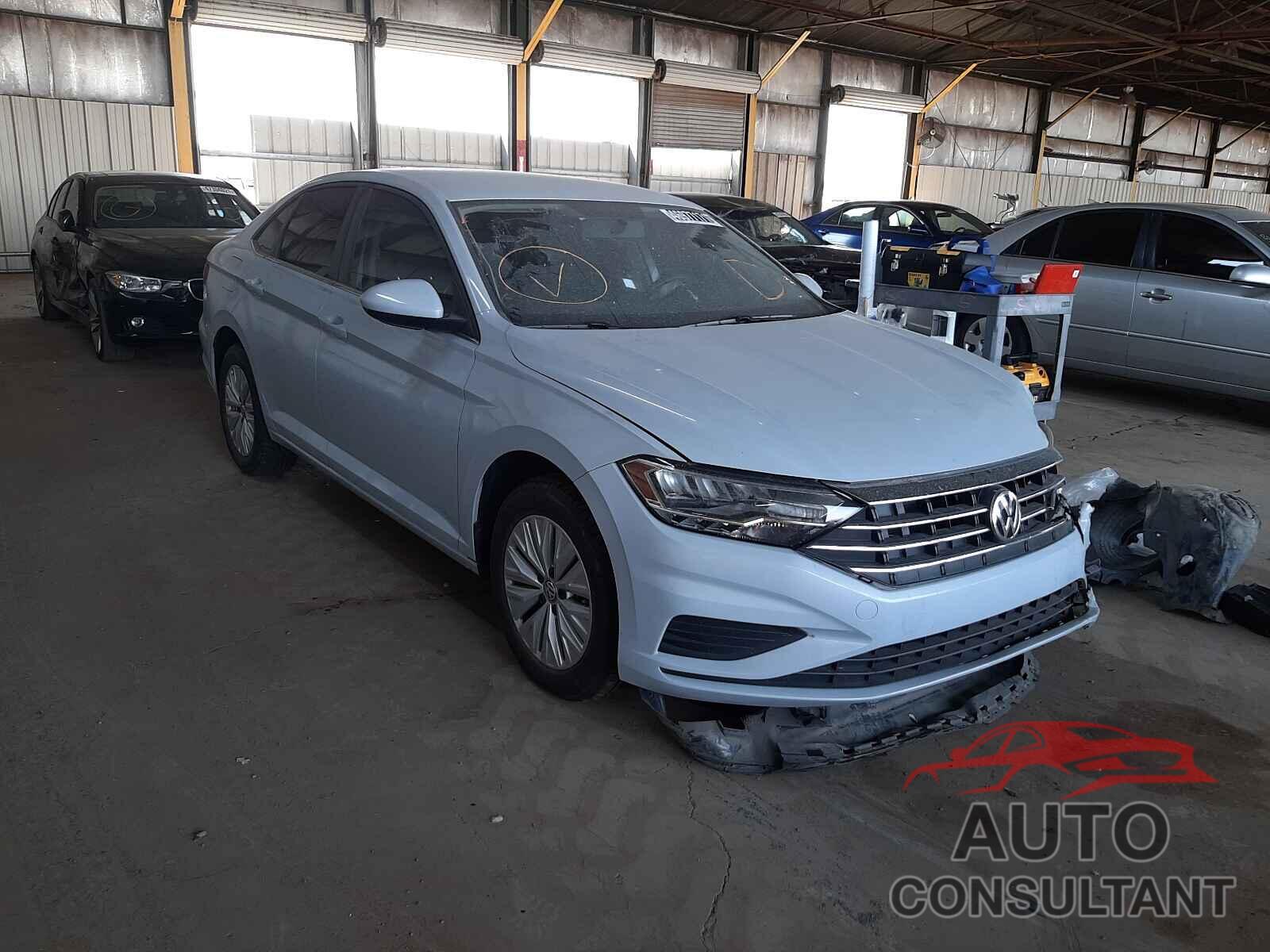 VOLKSWAGEN JETTA 2019 - 3VWC57BU5KM030020