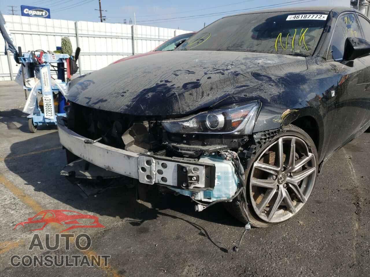 LEXUS IS 2017 - JTHBA1D23H5049097
