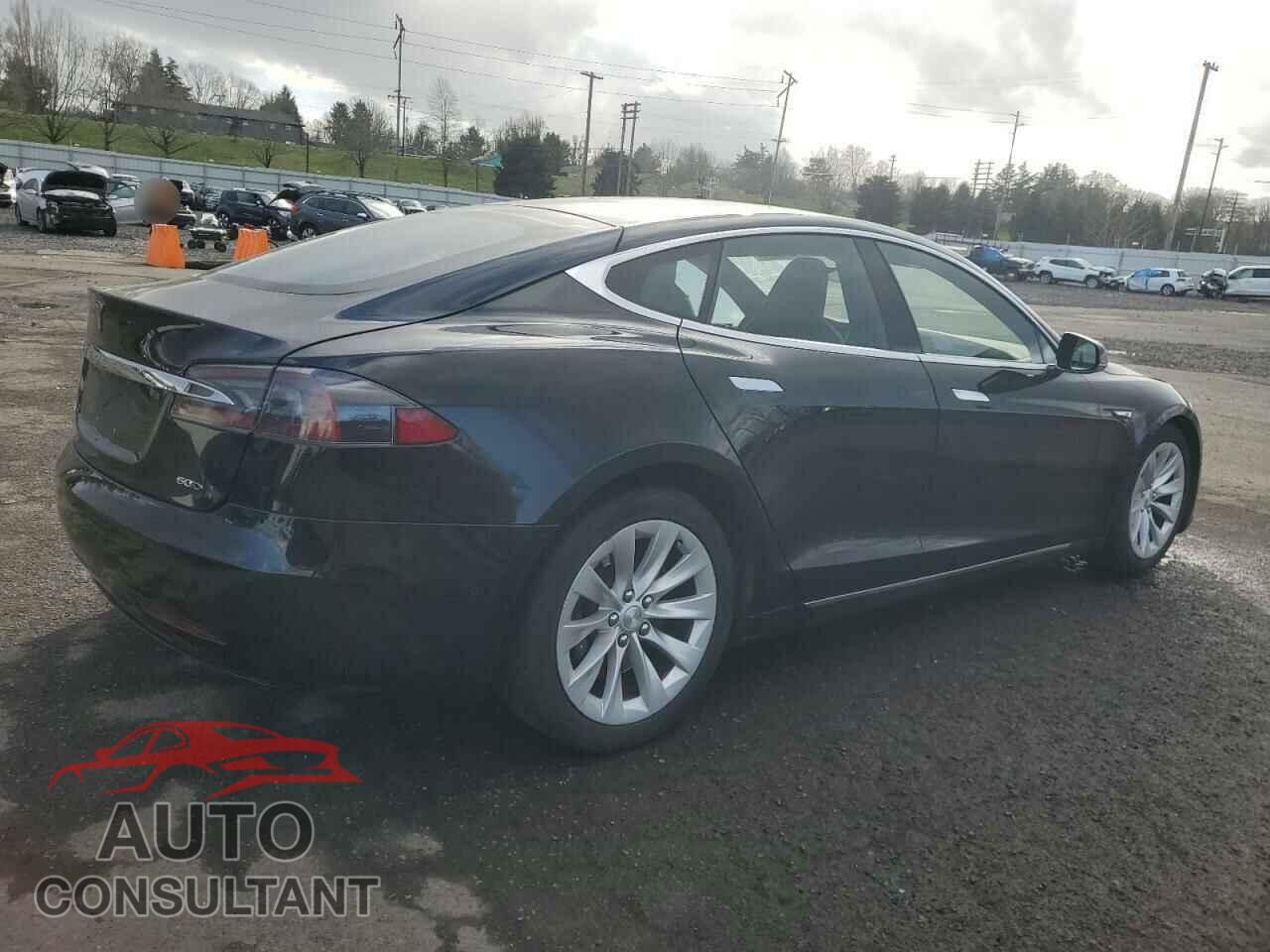 TESLA MODEL S 2016 - 5YJSA1E2XGF160064
