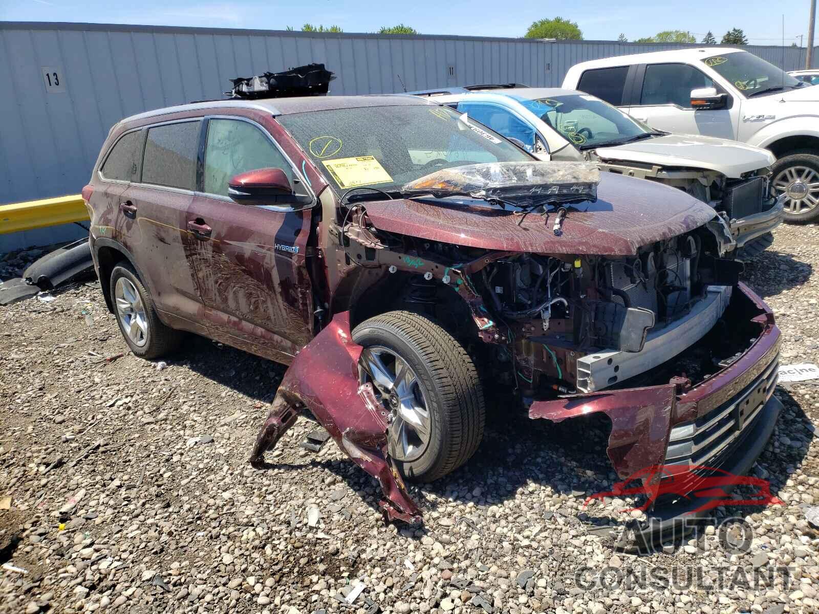 TOYOTA HIGHLANDER 2019 - 5TDDGRFH1KS077927